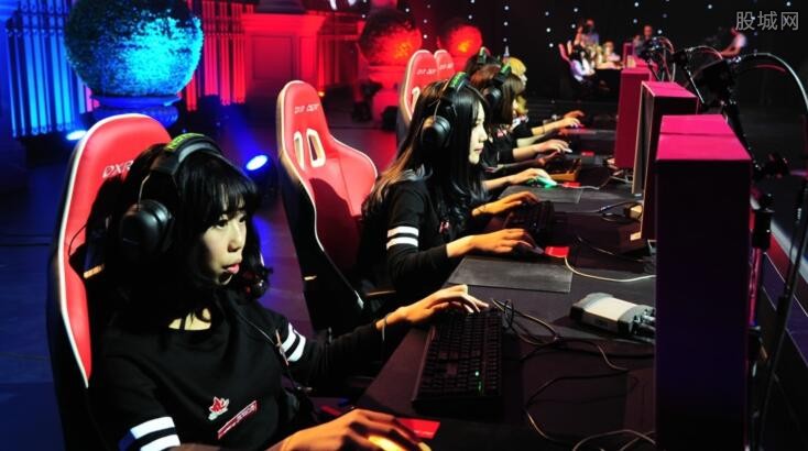 做出瞬间的 做出瞬间的