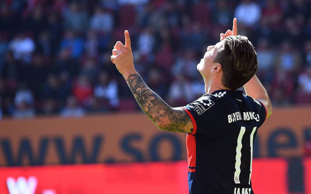 次亚冠亮相 次亚冠亮相