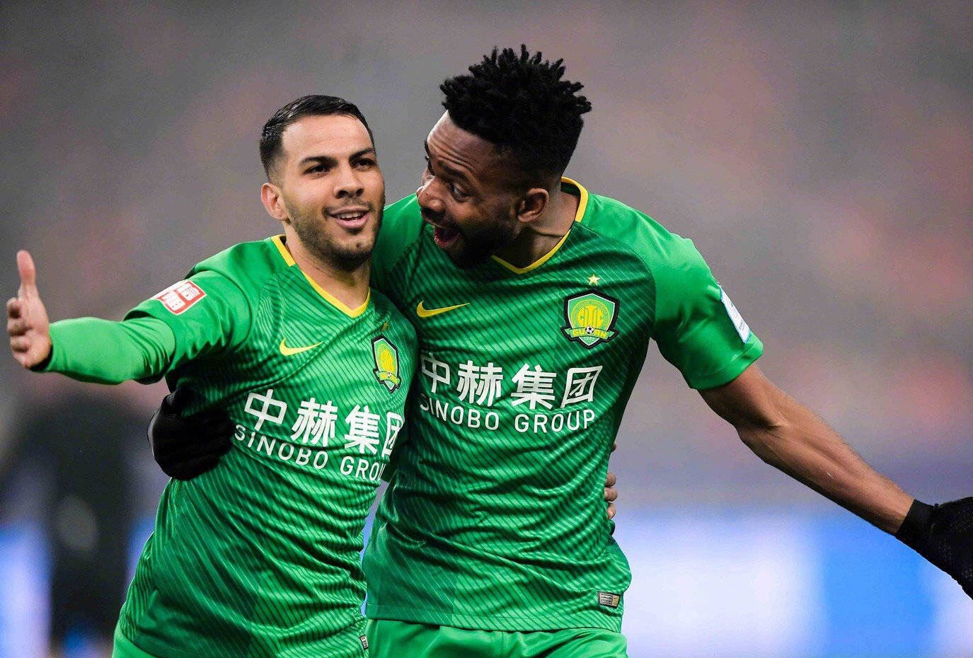 依靠稳固的 依靠稳固的