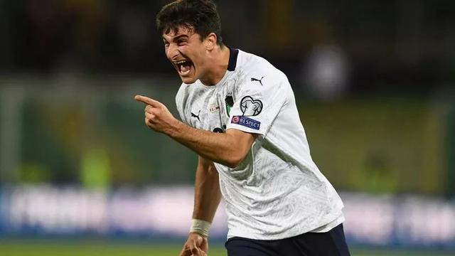 抢断制造威 抢断制造威