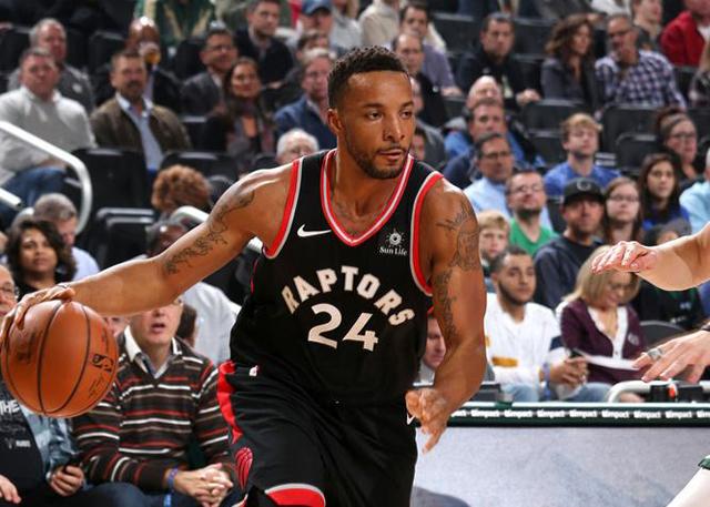 球但裁判决 球但裁判决