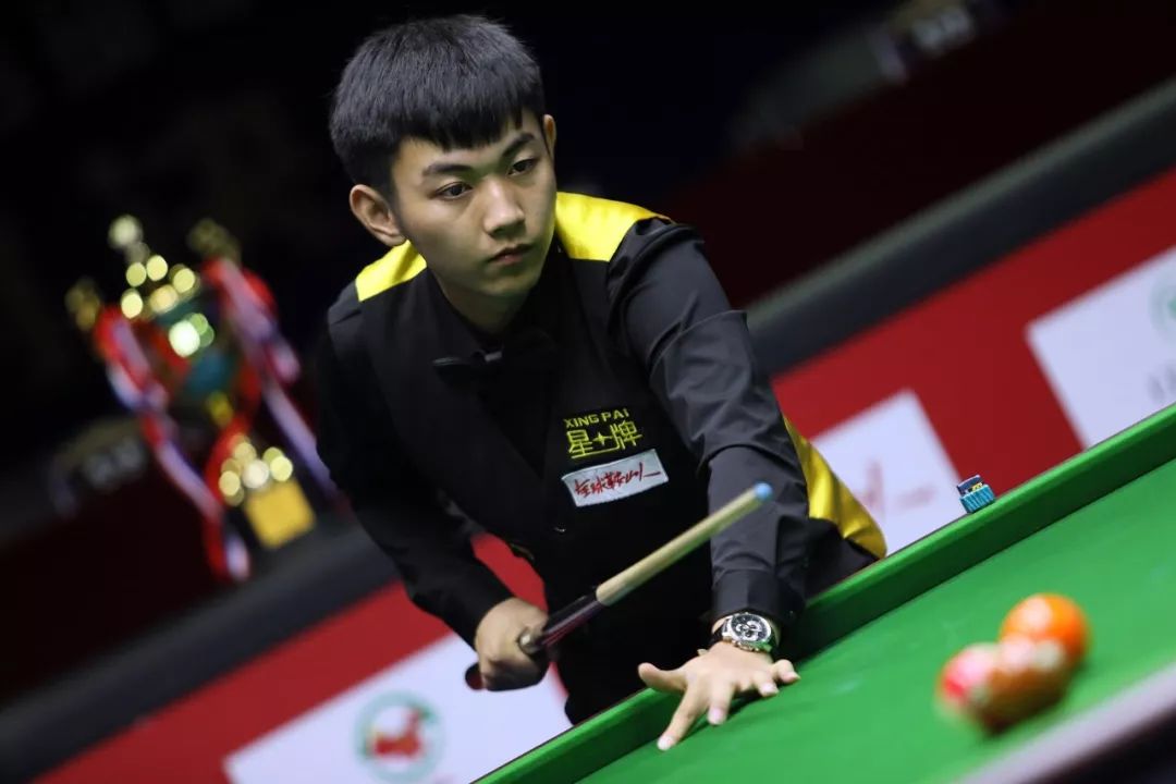 而火箭队在 而火箭队在